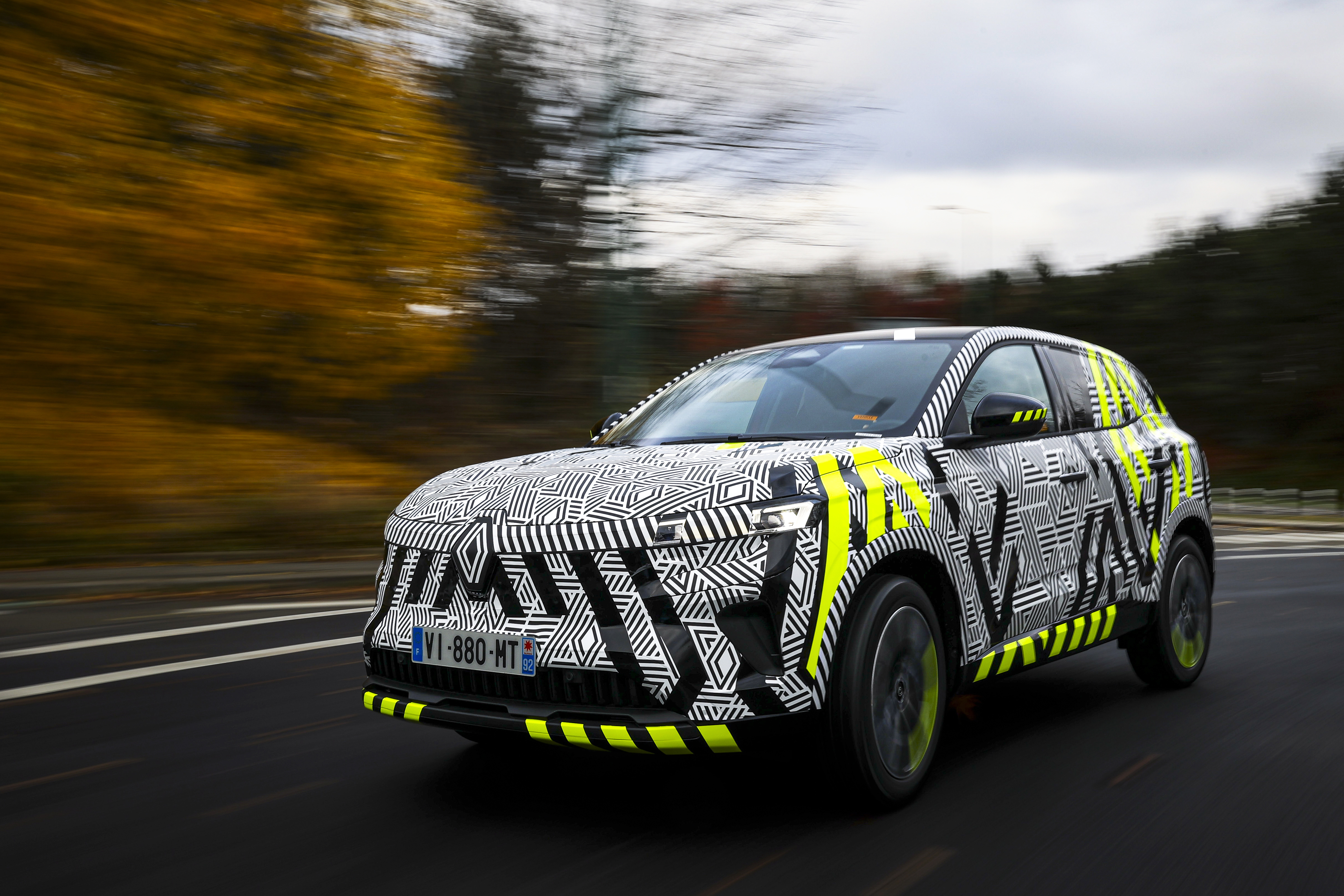 Renault Austral, 75 fois le tour de la Terre pour assurer sa qualite ! (2).jpg