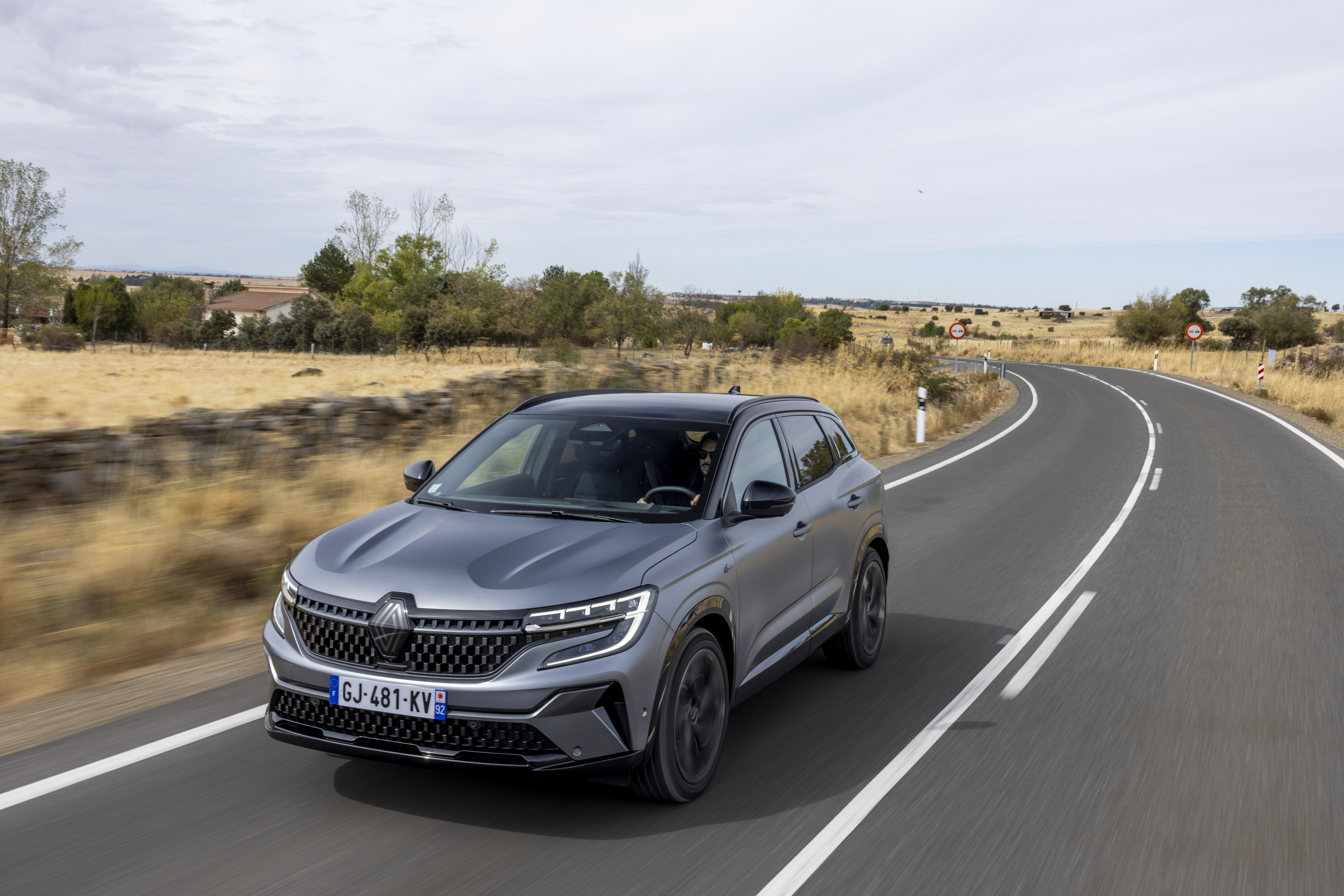 Renault Austral, 75 fois le tour de la Terre pour assurer sa qualite ! (3).jpg